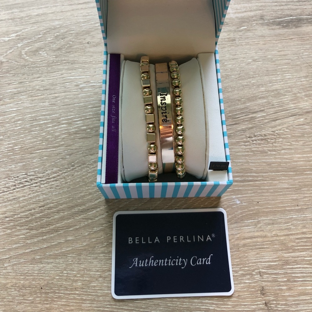 Bella Perlina 3 piece bracket